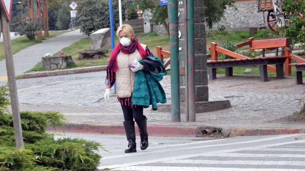 Se podrá salir a caminar una hora por día hasta cinco cuadras