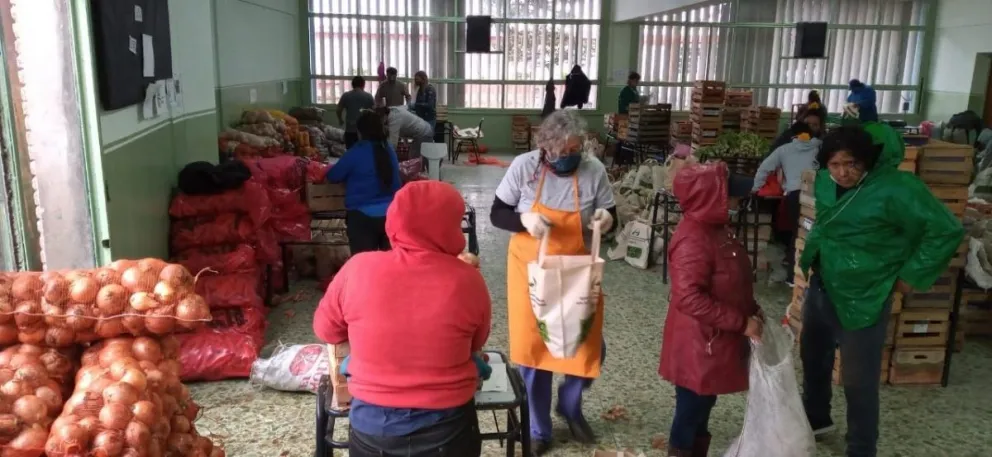A pesar de la lluvia,se venden cientos de bolsones agroecológicos