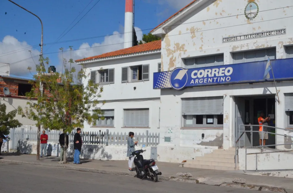 Cronograma completo del bono de 10 mil pesos por Correo