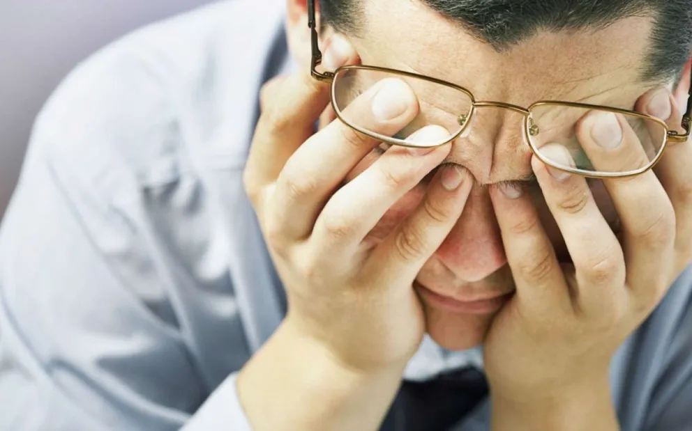 Tips para aliviar el dolor de cabeza causado por las computadoras