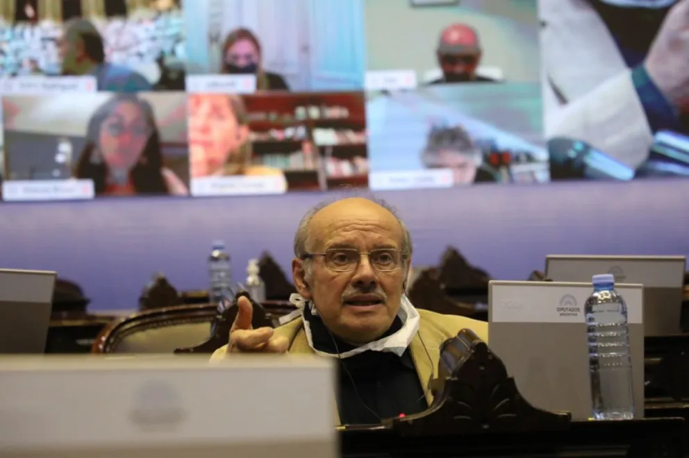 Di Giácomo quiere declarar emergencia productiva y crediticia