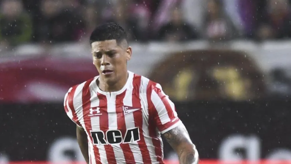 Boca puso los ojos en Marcos Rojo
