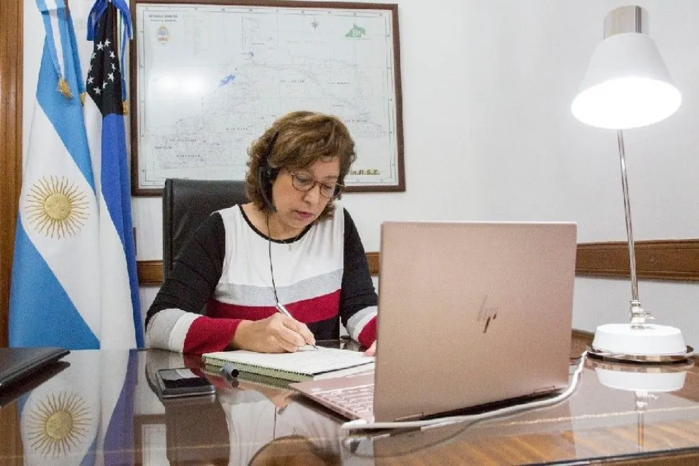 La gobernadora y el Presidente trataron el conflicto de Mascardi