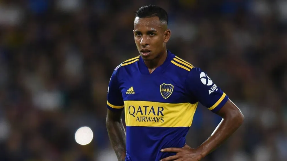 Villa por Cardona, el trueque que analizan en Boca