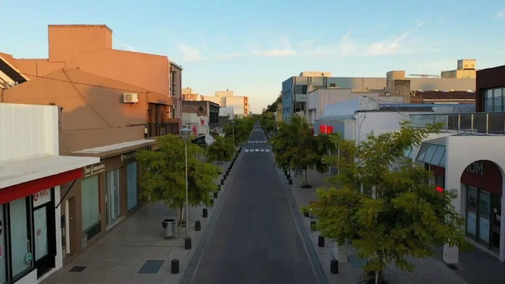 Comercios no esenciales están habilitados a abrir de 9 a 14
