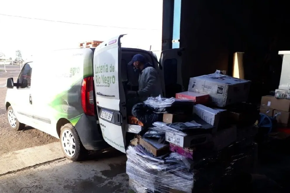 Lotería envió una tonelada de papel al Hospital Garrahan
