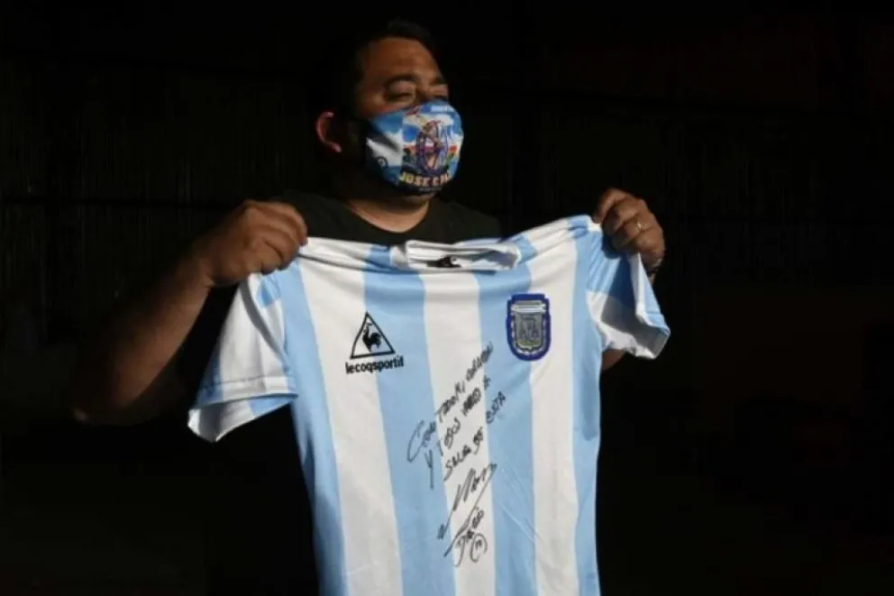 "Por favor ayuden, porque el hambre es jodido"