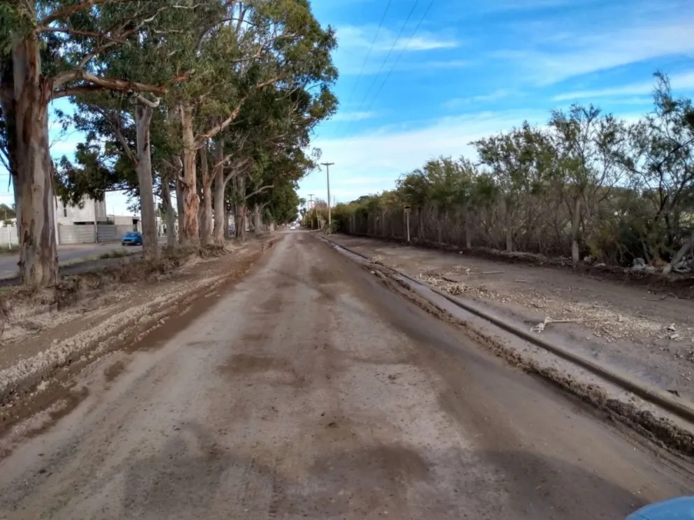 Trabajos de mejoramiento en calles de tierra