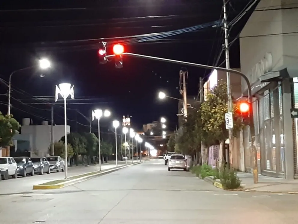 Reconvierten los semáforos de Viedma