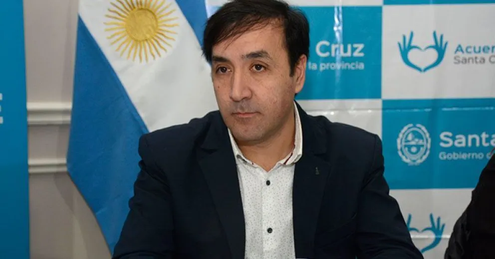 Un intendente patagónico acepta recibir a chilenos con Covid