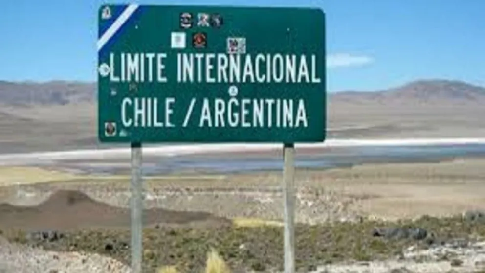 Presentan amparo para evitar ingreso de chilenos por la Patagonia