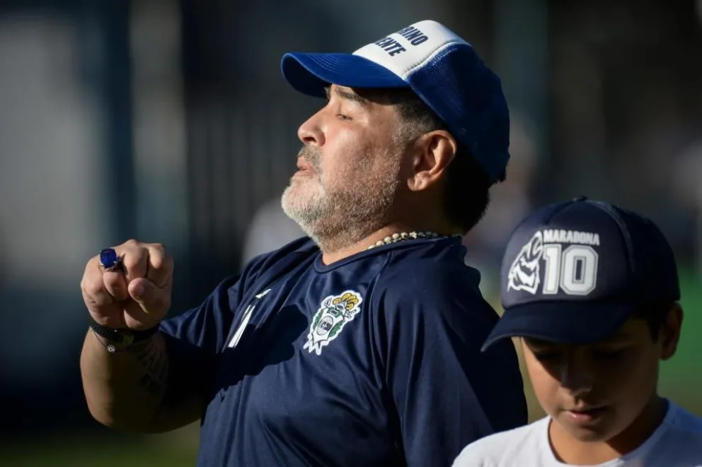Quieren a Maradona en la selección de España