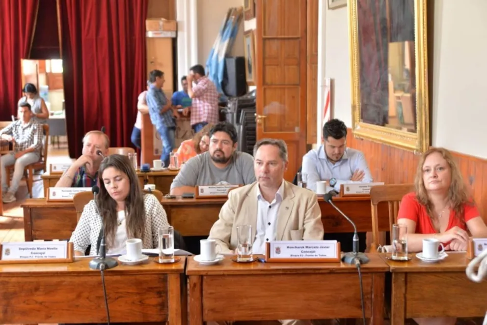 Rendición de Cuentas: Honcharuk explicó por qué no  acompañaron