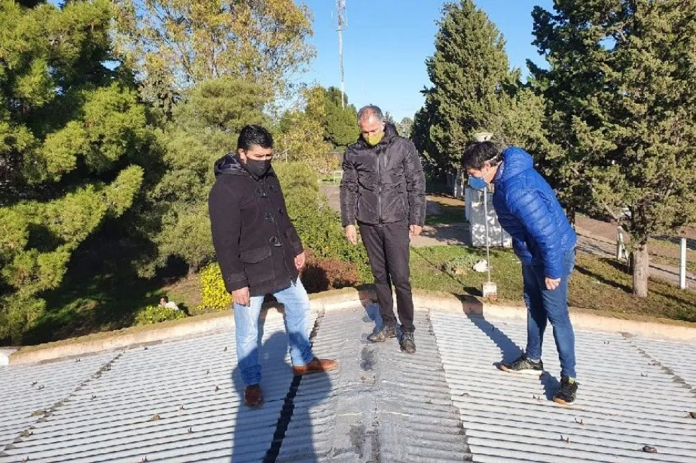 Educación avanza con obras de refacción en 15 edificios escolares