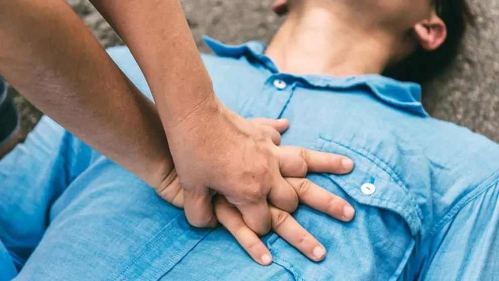 Impulsan obligatoriedad de un curso de RCP para sacar el registro de conducir