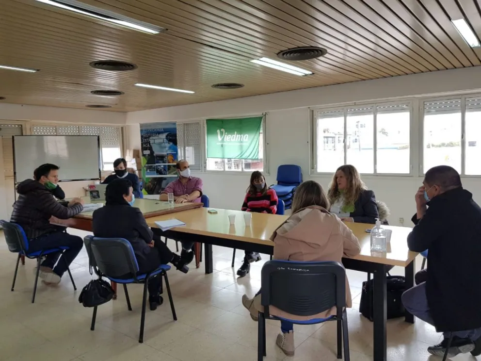 Trabajan en un sistema online de habilitaciones comerciales