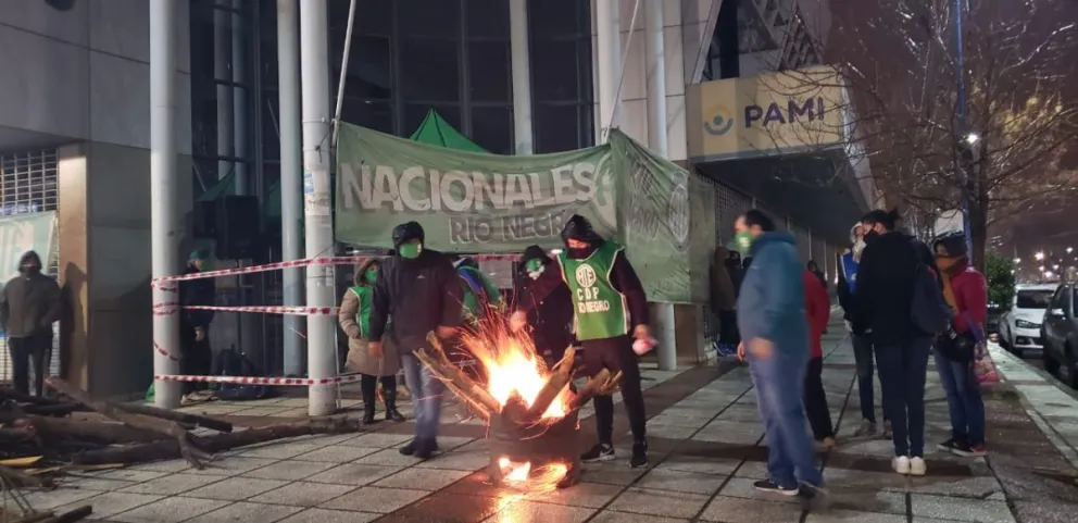 Siguen las protestas de ATE a pesar de la pandemia