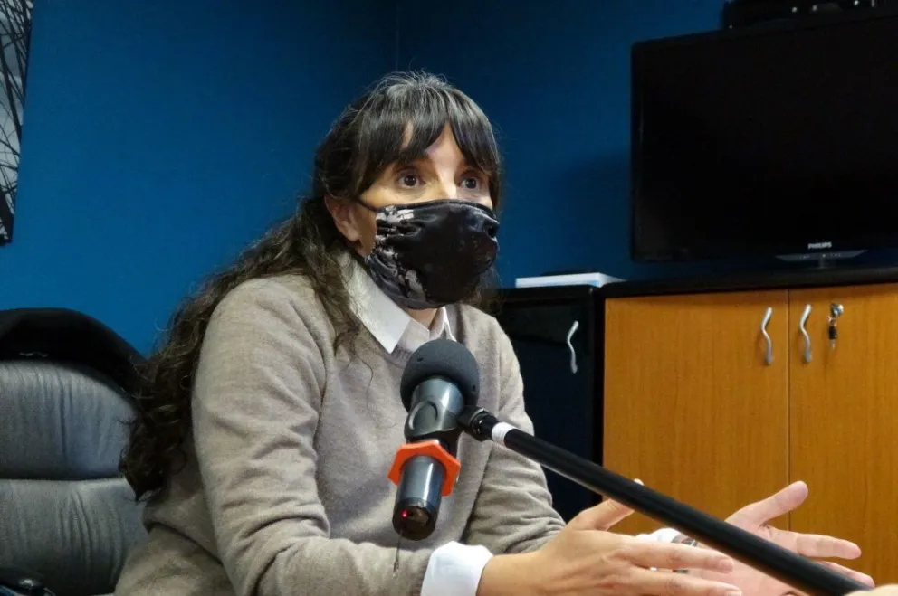 Cévoli apoya que se declare insalubre el trabajo del personal hospitalario durante la pandemia