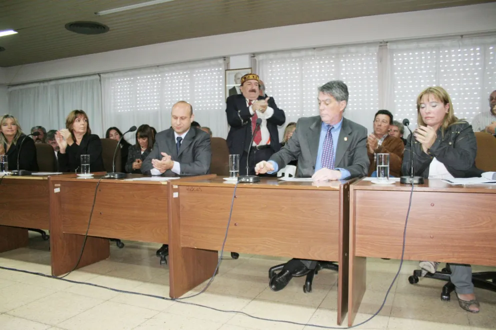 Homenajean a los constituyentes de Viedma