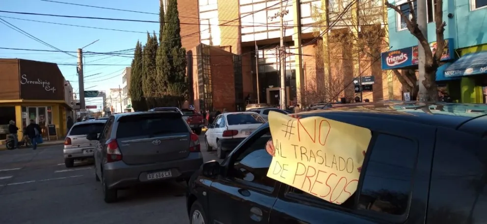 Caravana para que no lleguen presos al Penal de Viedma