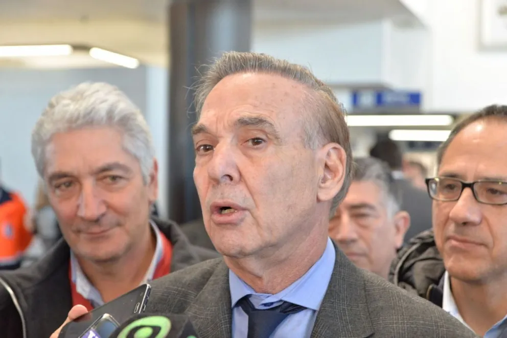 Pichetto: "Parece que Argentina está en África y Uruguay es Suiza"