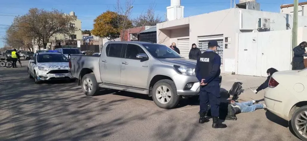 Un comerciante viedmense se convirtió en héroe en un robo