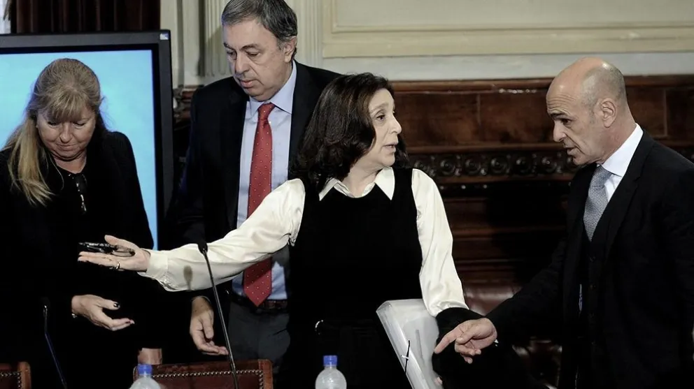 Espionaje ilegal: procesan a la cúpula de la AFI de Cambiemos