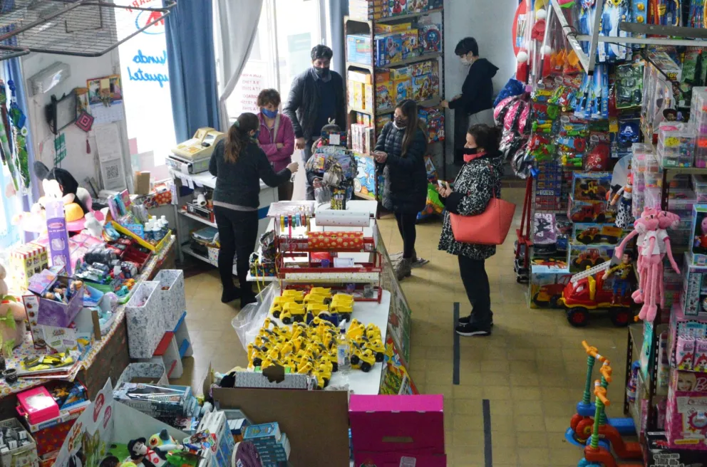 Día del Niño en Viedma con festejos en crisis