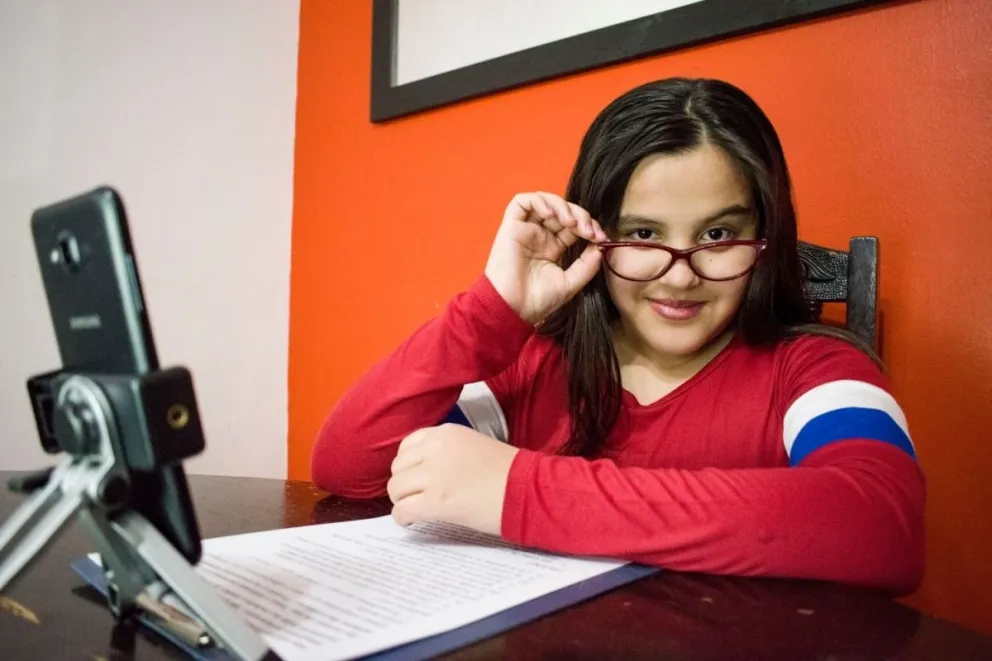 Juli Zapata “Papá quiero hacer algo más interesante en mi Instagram”