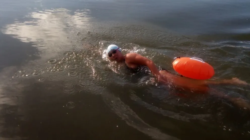 La natación es aguas frías suma adeptos