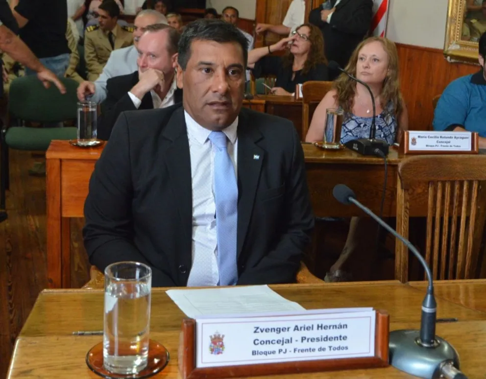 Ariel Zvenger se encuentra aislado por COVID