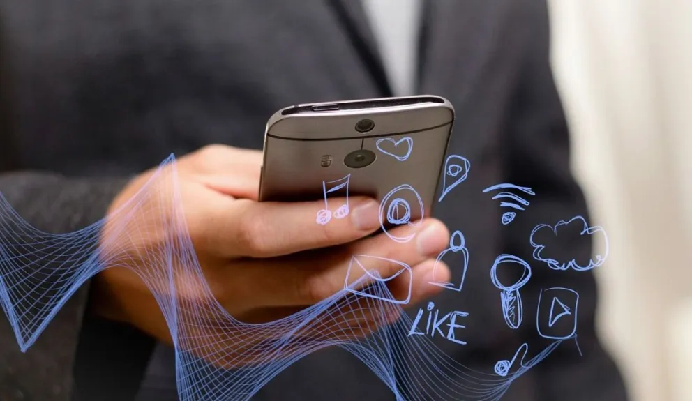 Las 5 cosas que no debes hacer si te conectás a una Wifi Pública