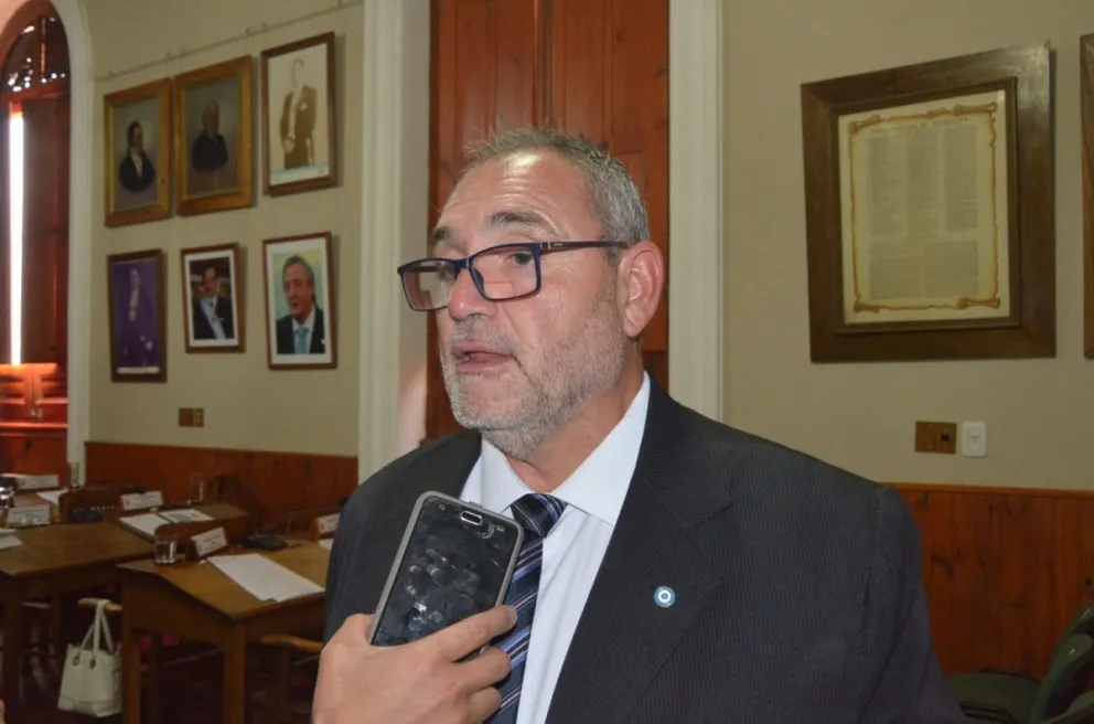 Castronovo dejó la presidencia del bloque Juntos por el Cambio
