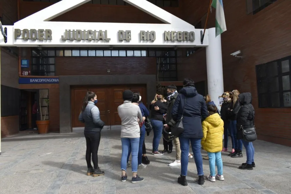 Absolvieron a dos acusados de abuso contra un menor