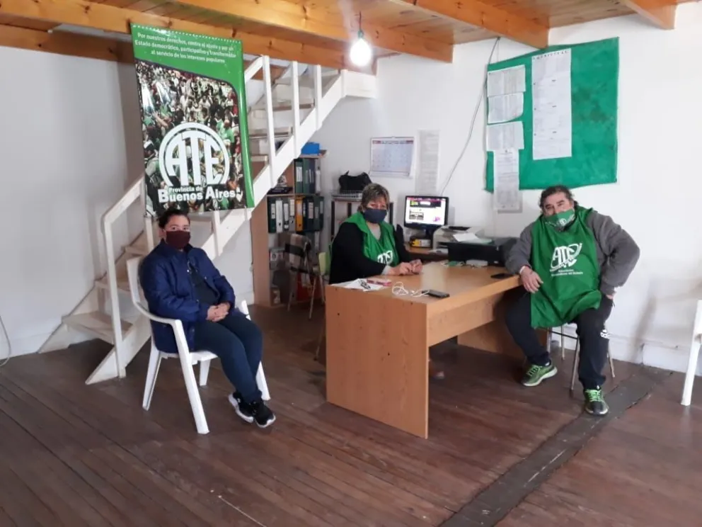 Los gremios municipales se reúnen con el Ejecutivo