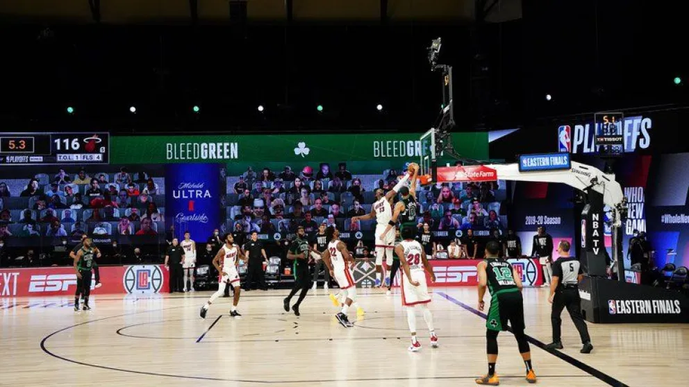 ¿El mejor tapón en la historia de los playoffs?