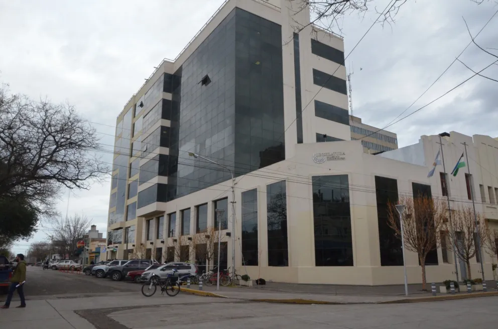 Desinfectan edificio de los bloques legislativos por un caso de coronavirus