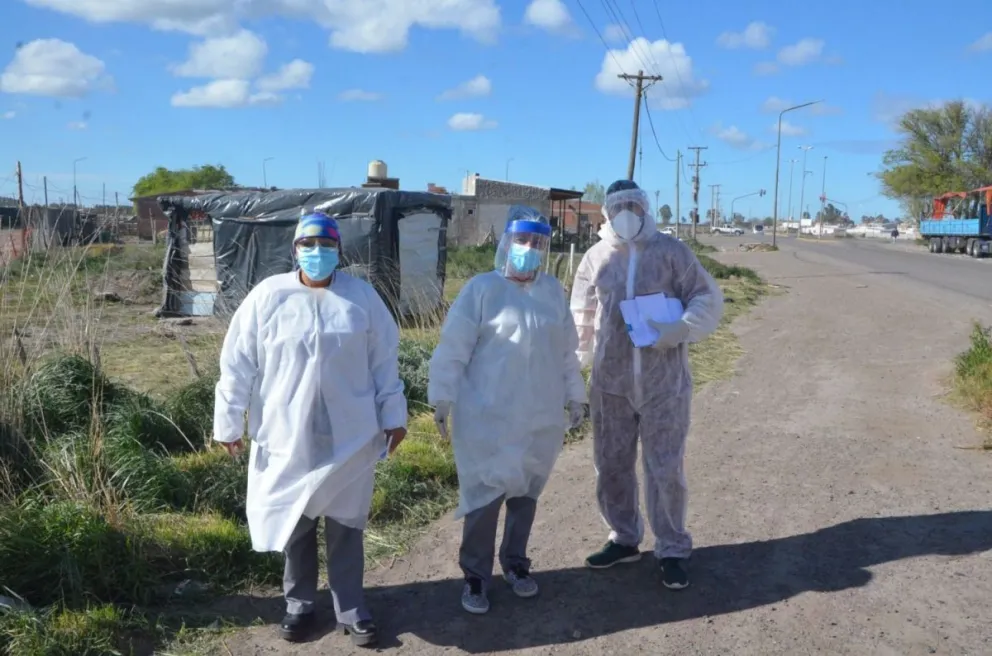 Vecinos de Guido e Inalauquen se sometieron a hisopados masivos