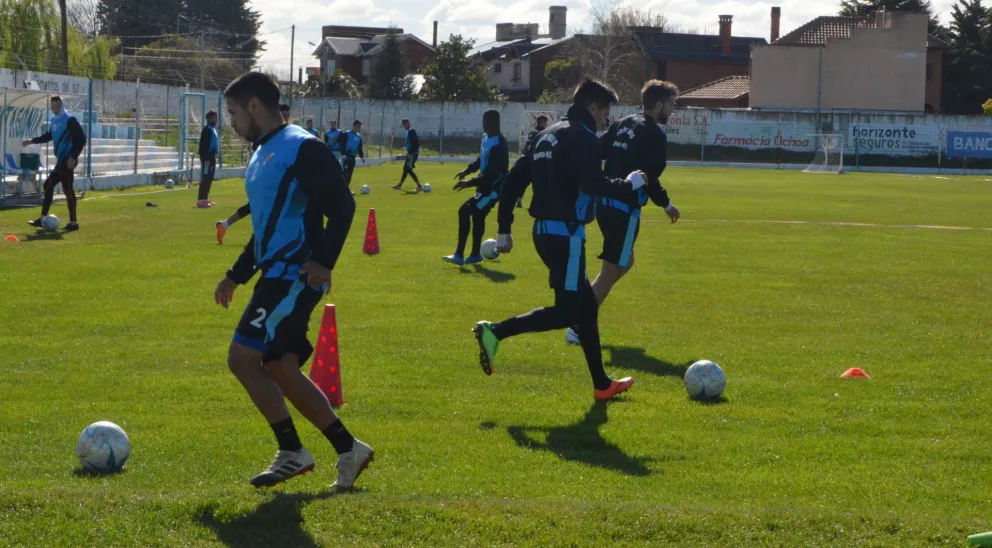 Torneo Federal A: la AFA habilitó los entrenamientos
