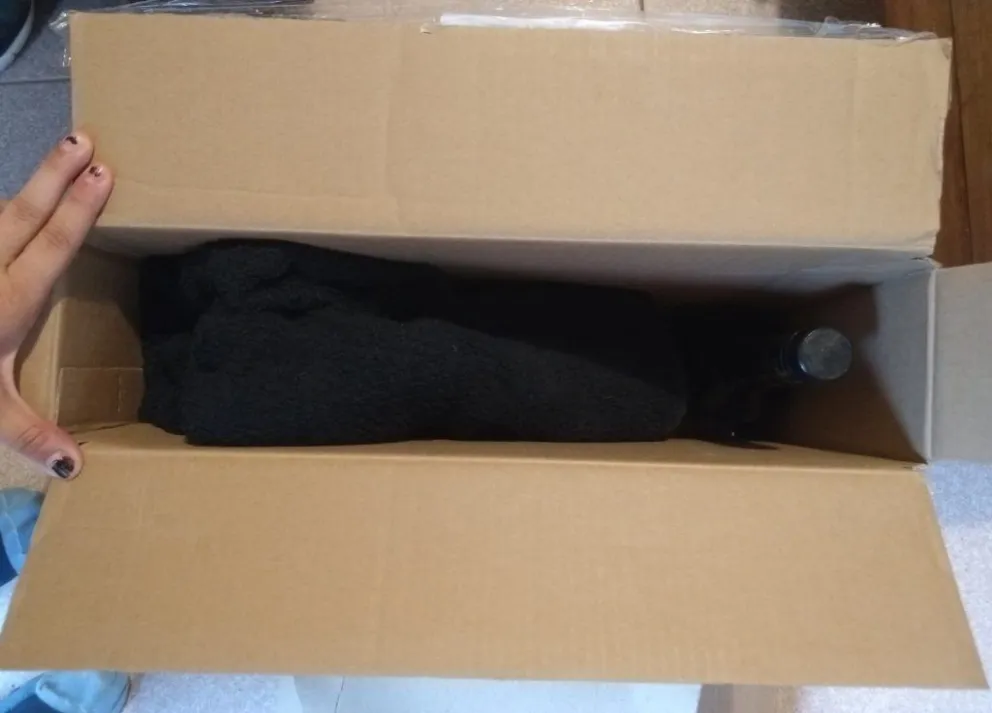 Compró una computadora por 140 mil pesos y le enviaron un licor