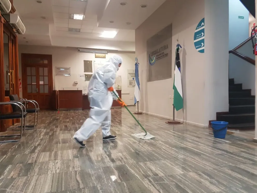 Desinfectaron la Legislatura por un caso de coronavirus