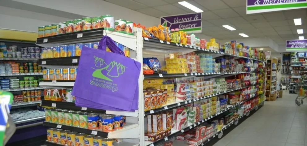 Contagios de COVID 19 y preocupación en supermercados