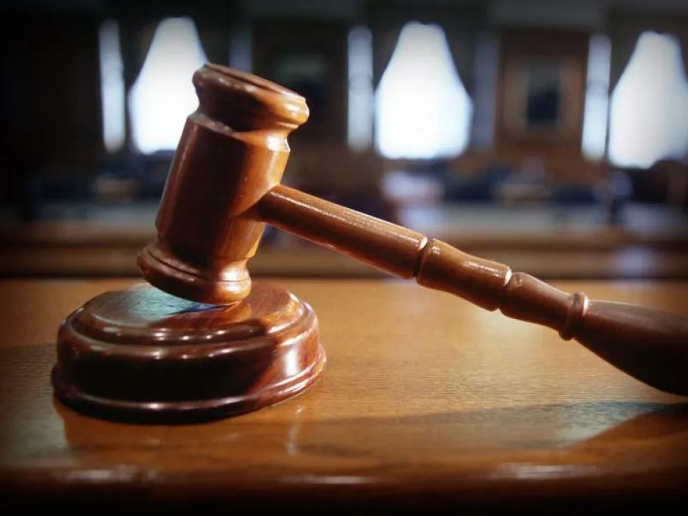 El papá murió y los hijos deberán pagar una millonaria condena