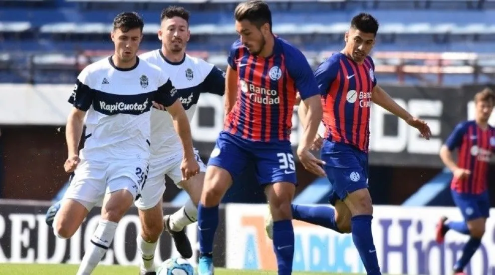 Sábado de súper acción futbolera