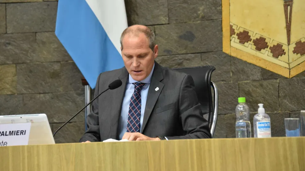 Legislatura no aplicará actualización salarial a funcionarios y legisladores