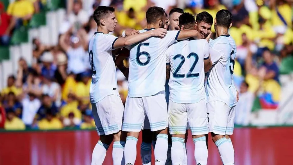 Argentina enfrenta a Ecuador en el inicio de las Eliminatorias