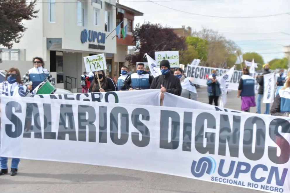 Con escasa convocatoria, UPCN se movilizó por un descontento salarial