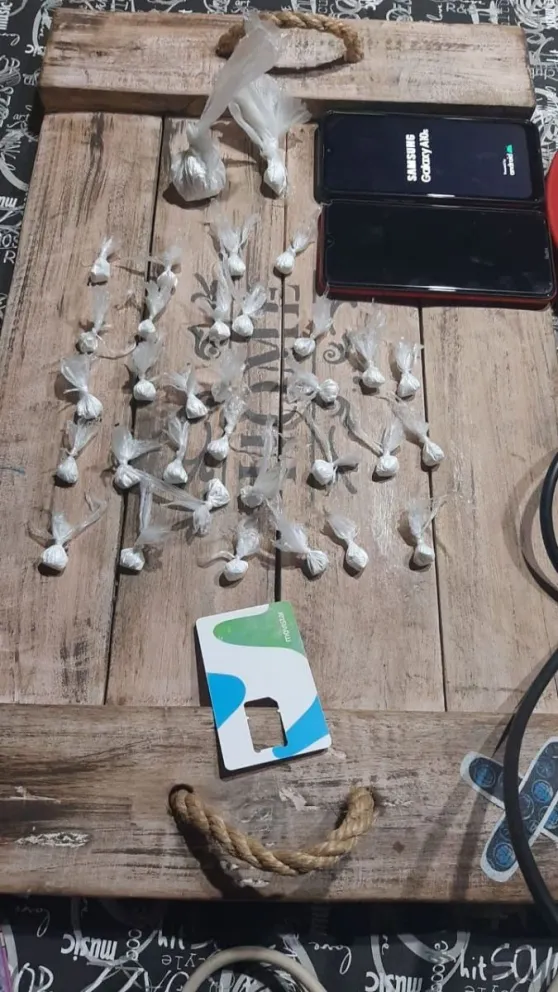 Secuestran alrededor de 40 gramos de cocaína
