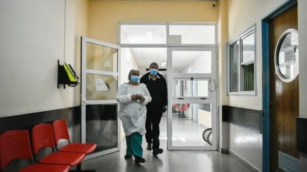 Carreras se reunió con directores de hospitales y expertos en Epidemiología