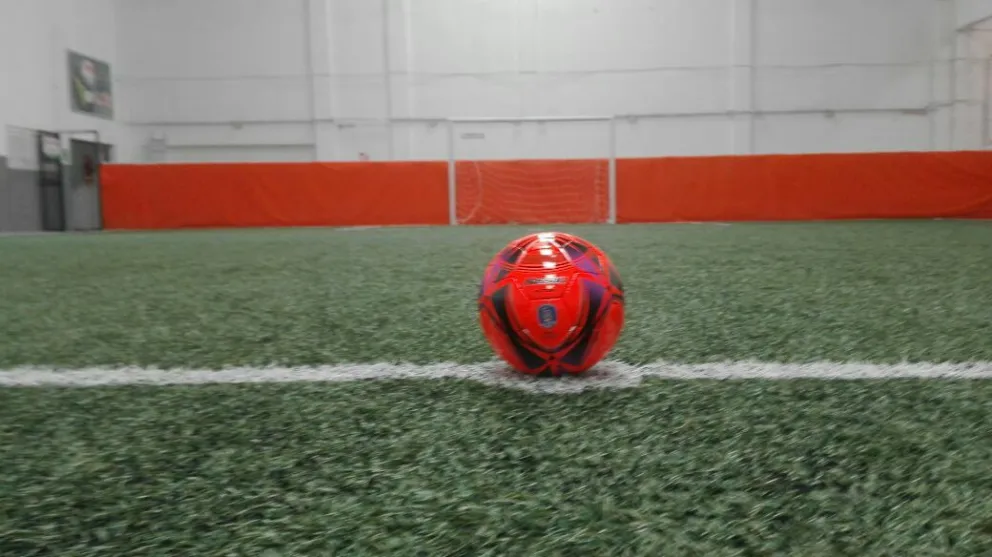 Propietarios de las canchas de fútbol cinco siguen esperando por la habilitación